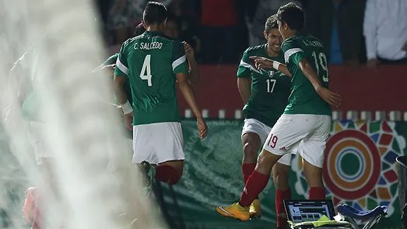 Dedican goles al "Chavo del 8" en los Juegos Centroamericanos ... Dedican goles al "Chavo del 8" en los Juegos Centroamericanos ...