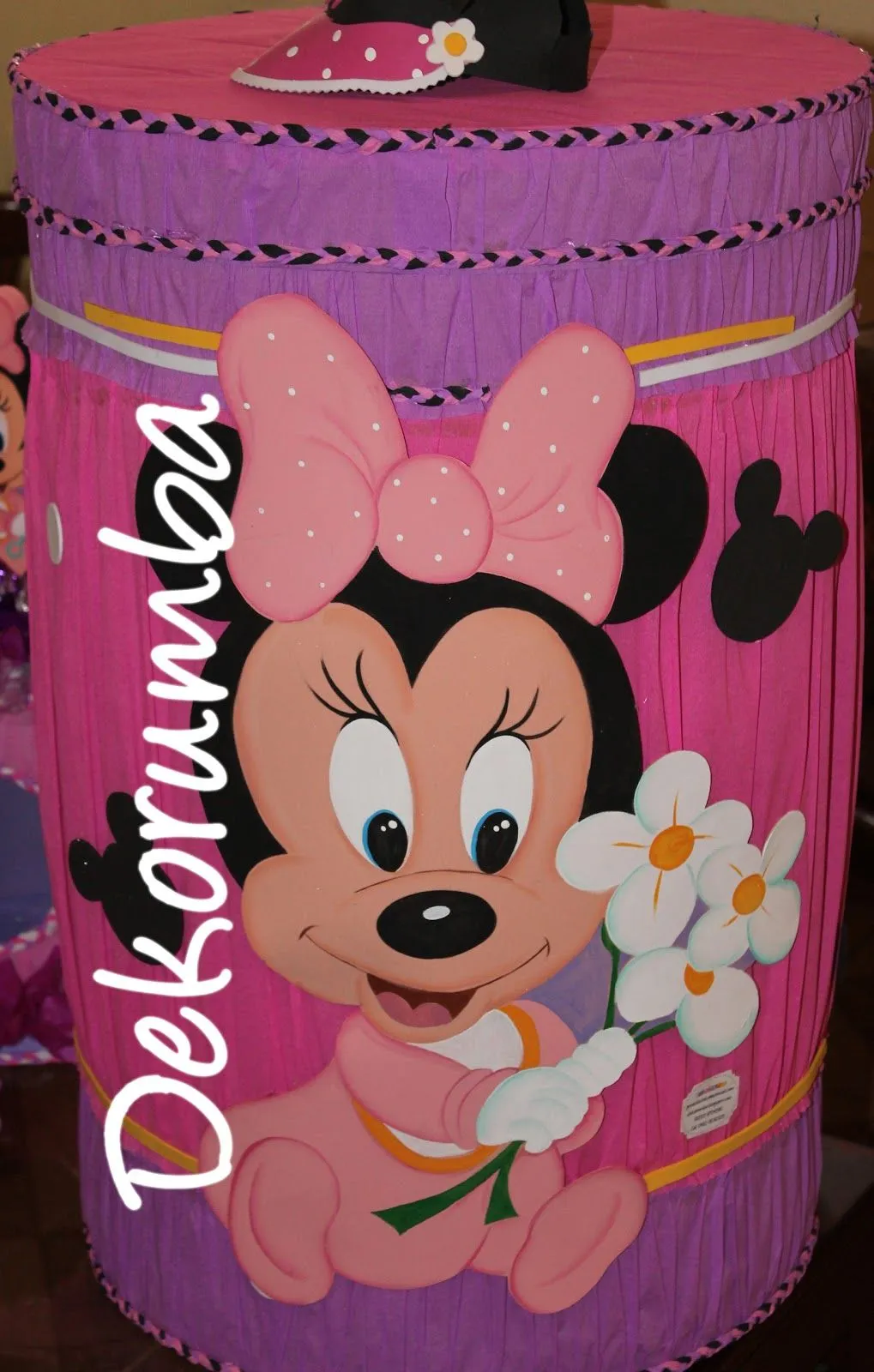 Dekorumba: Caja de Regalos de Minnie Bebe