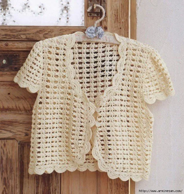 Delicadezas en crochet Gabriela: Bolero en manga corta Delicadezas en crochet Gabriela: Bolero en manga corta