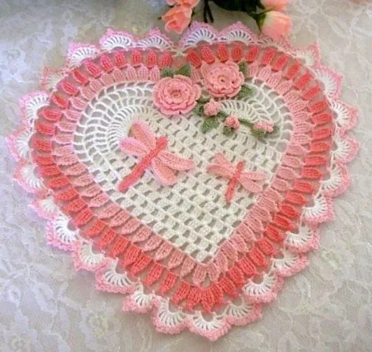 Delicadezas en crochet Gabriela: Carpeta en forma de corazón en ... Delicadezas en crochet Gabriela: Carpeta en forma de corazón en ...