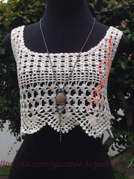 Delicadezas en crochet Gabriela: Top con puntilla decorativa Delicadezas en crochet Gabriela: Top con puntilla decorativa