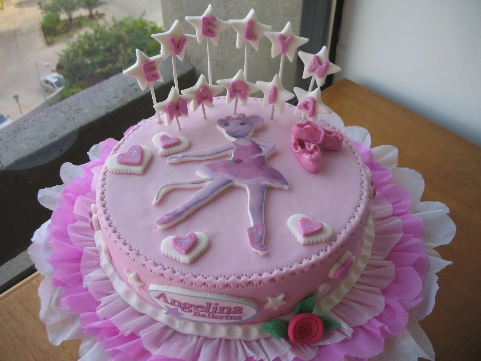 Delicias Caseras: Torta decorada de Angelina Ballerina con sabor a ...