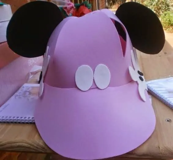 Descubriendo Pequemundos: Gorras de Mickey con sus moldes Descubriendo Pequemundos: Gorras de Mickey con sus moldes