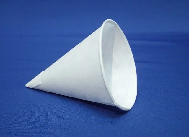 Desechables de Papel - Conos