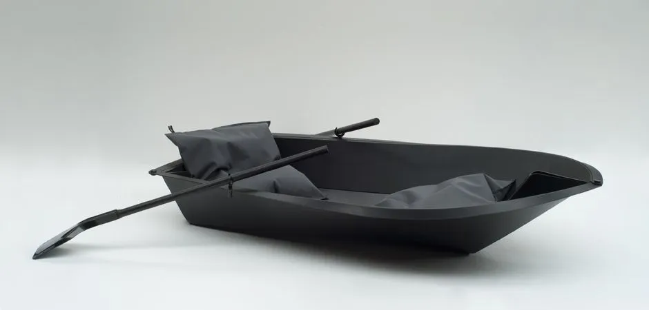 designaholic_foldboat-01.jpg