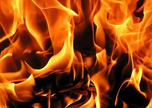 Desmenuzando la Química del Fuego Valyrio de “Juego de Tronos ... Desmenuzando la Química del Fuego Valyrio de “Juego de Tronos ...