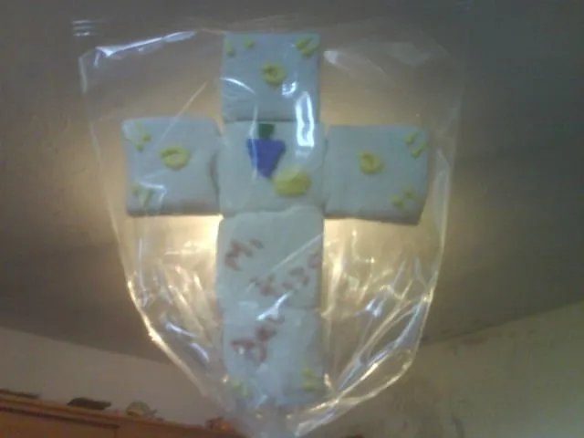 Detalles Hallie - PALETAS DE BOMBON