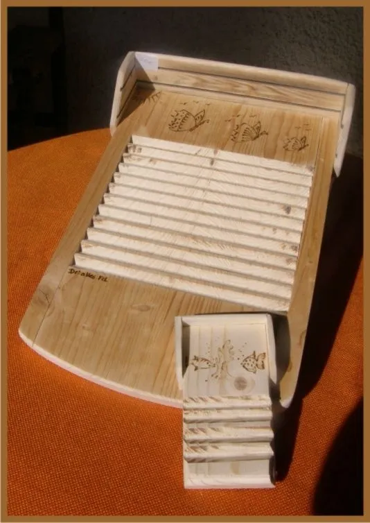 detallesfel: PUBLICIDAD EN MADERA