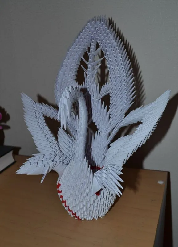 DeviantArt: More Artists Like 3D Origami Vase by OneLoneTree