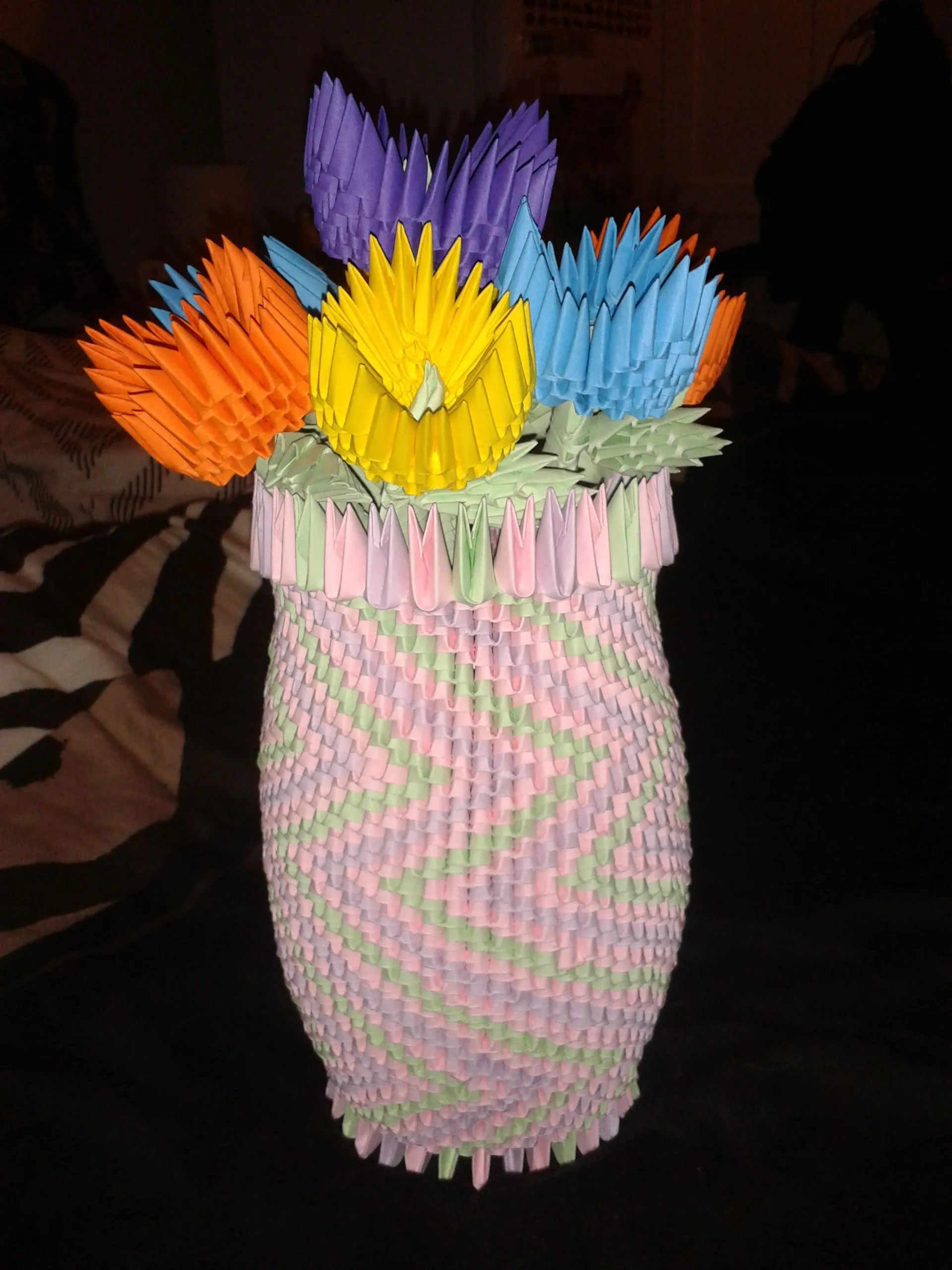 DeviantArt: More Like 3D Modular Origami - Flower Vase by Seventies001 DeviantArt: More Like 3D Modular Origami - Flower Vase by Seventies001