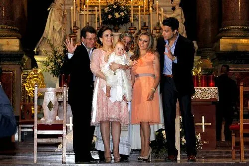 Llegó el gran día! Angélica Masiel recibió el sacramento del ...