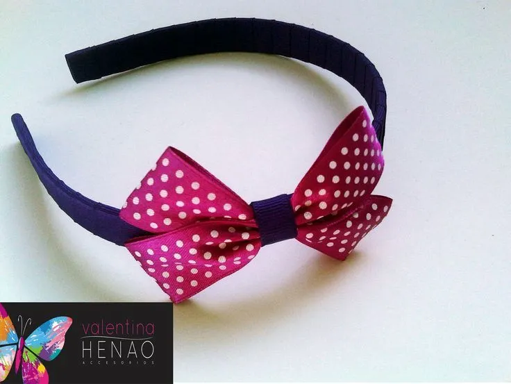 Diadema con moño cinta de pepas Morado | Diademas con cinta ... Diadema con moño cinta de pepas Morado | Diademas con cinta ...