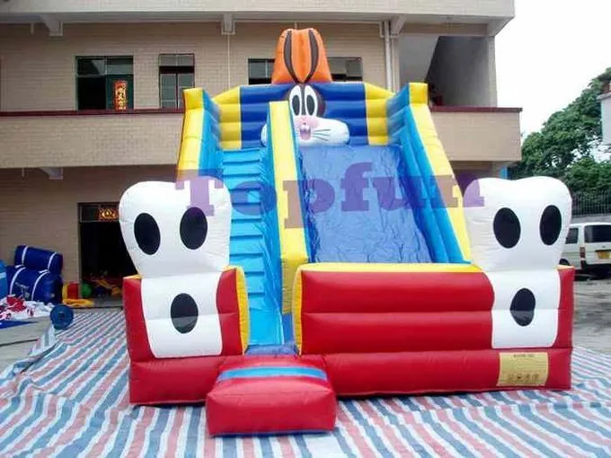 Una diapositiva inflable amplia de Slideway winnie pooh, juguetes ...