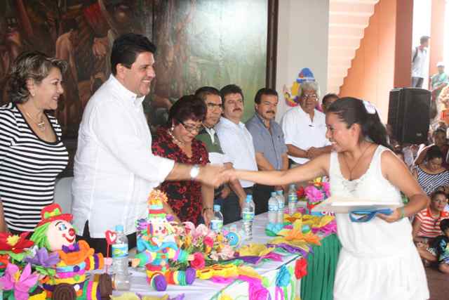 Diario de Zihuatanejo ::::: El primer diario de la Costa Grande de ... Diario de Zihuatanejo ::::: El primer diario de la Costa Grande de ...