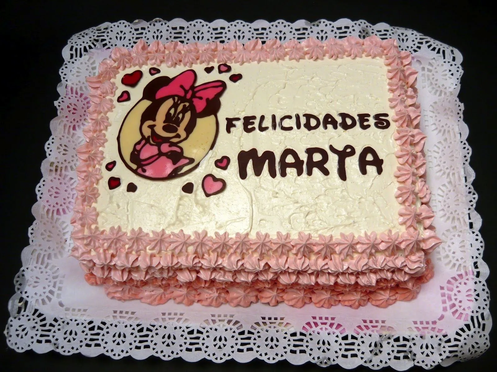 Dibuja con chocolate (y haz una tarta de Minnie Mouse) - Señora Troll Dibuja con chocolate (y haz una tarta de Minnie Mouse) - Señora Troll