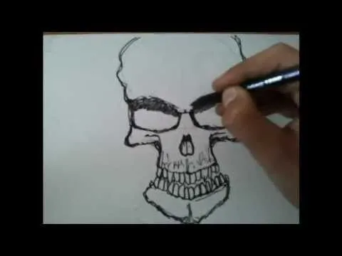 Como dibujar una calavera a lápiz - Dibujos animados anime. - YouTube Como dibujar una calavera a lápiz - Dibujos animados anime. - YouTube
