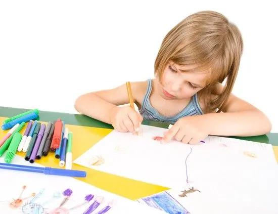 IMAGENES DE NIÑOS DIBUJANDO - Imagui