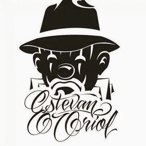 Esta bien tu dibujo pero enves de poner esa cancion pon rap de ...