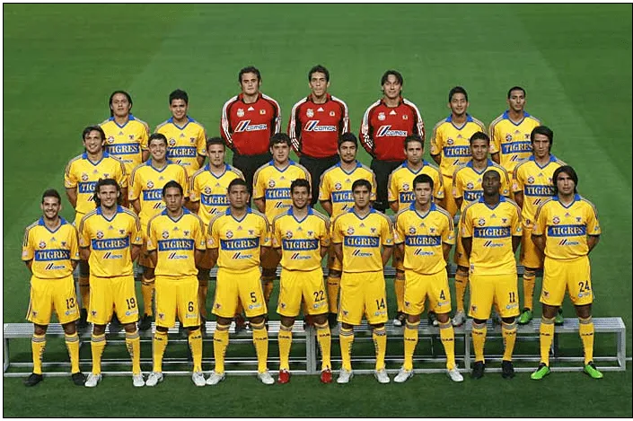 Foto Oficial Tigres UANL Torneo Bicentenario 2010 | jamc