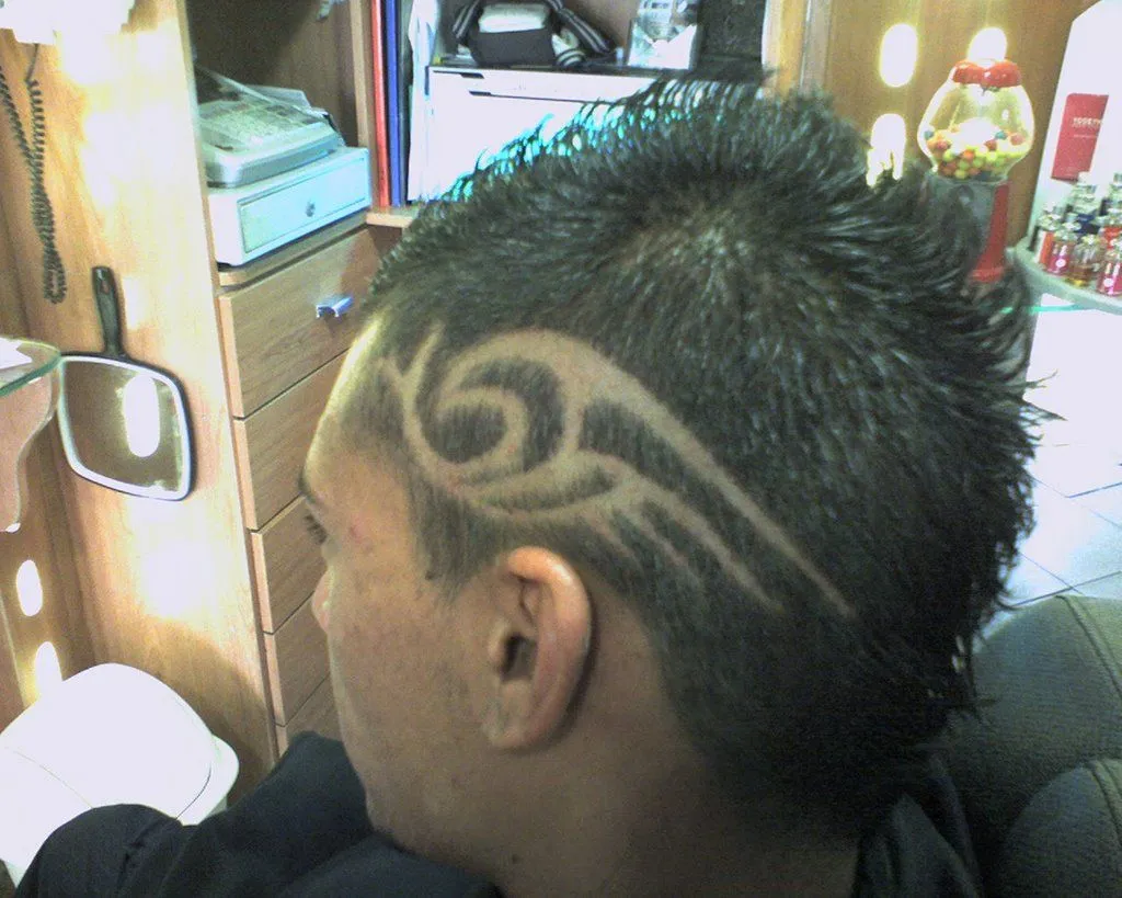 dibujos en el pelo