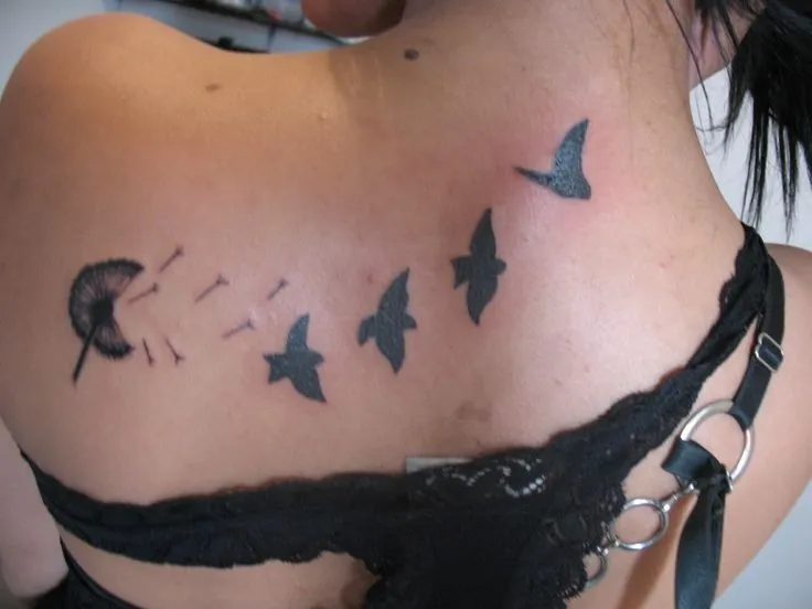 diente de leon y palomas | Tatuajes by Angel M Cruz | Pinterest