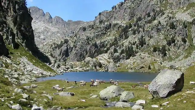 Diez paisajes naturales de España que todos deberíamos conocer Diez paisajes naturales de España que todos deberíamos conocer