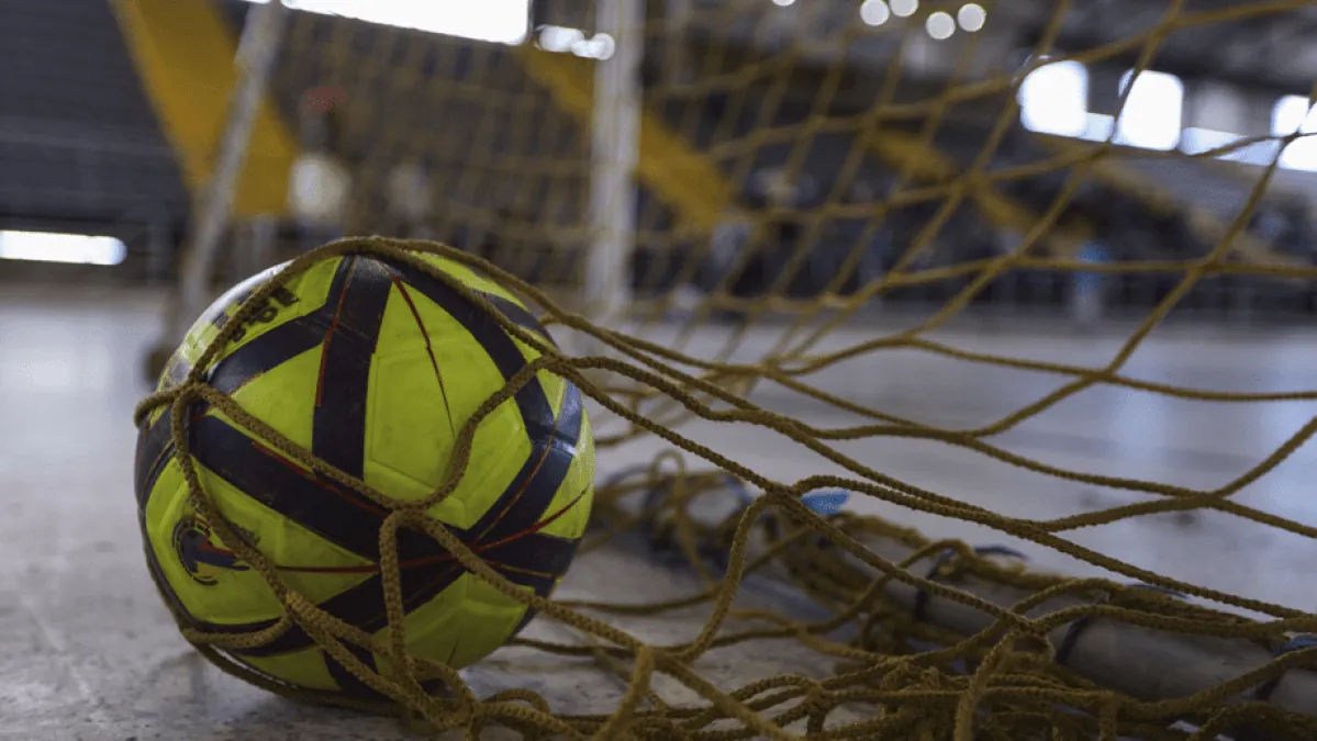 En qué se diferencian el micro, el fútbol sala y el fútbol? | Señal Colombia En qué se diferencian el micro, el fútbol sala y el fútbol? | Señal Colombia