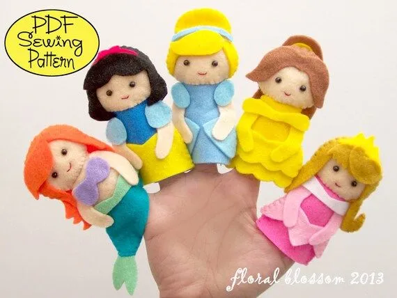 Digital Pattern: Princess Felt Finger Puppets by FloralBlossom Digital Pattern: Princess Felt Finger Puppets by FloralBlossom