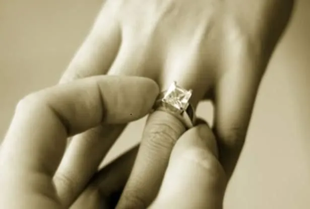 Anillos de compromiso animados - Imagui