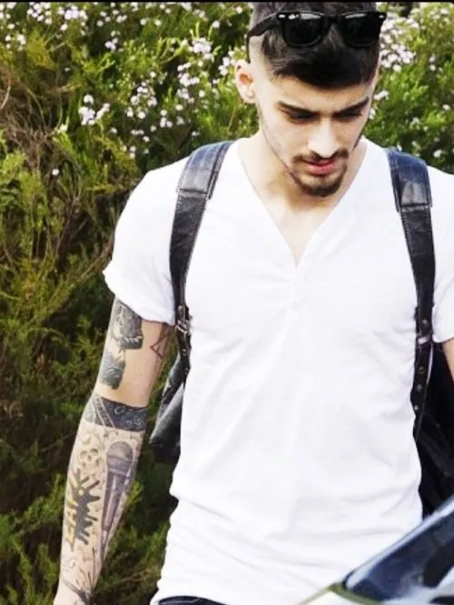 Directioners: Zayn Malik luce nuevo estilo en Australia Directioners: Zayn Malik luce nuevo estilo en Australia
