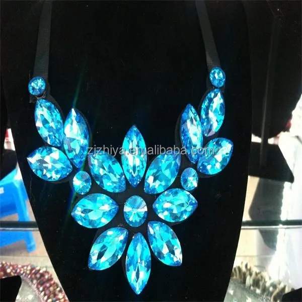 Nuevo diseño desmontable bordado de la gota de patrones cuello ...