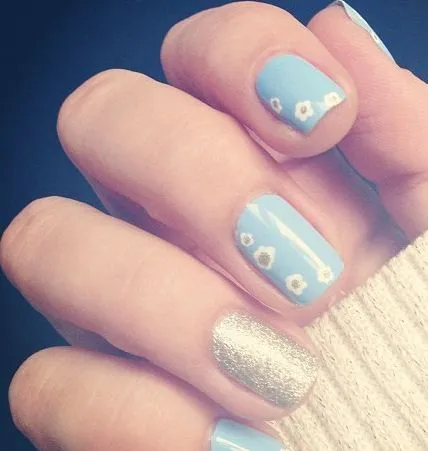 Diseño manicura uñas cortas ~ Manoslindas.com Diseño manicura uñas cortas ~ Manoslindas.com