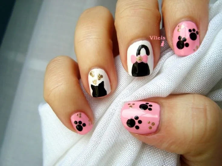 Diseño de uña de silueta de gato. Cat silhouette nail art design ...
