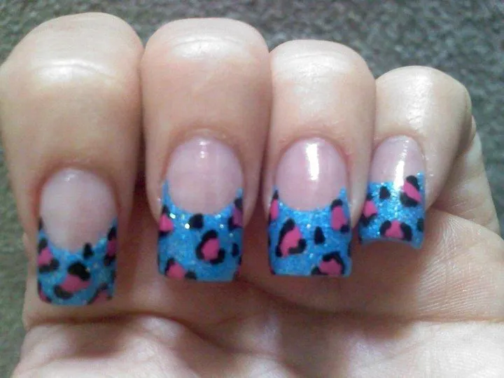 DISEÑOS DE UÑAS ANIMAL PRINT PASO A PASO - Bella en Casa DISEÑOS DE UÑAS ANIMAL PRINT PASO A PASO - Bella en Casa