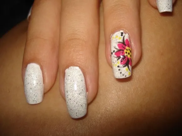 Ser Perfecta Cada Día: Nuevos Diseños De Uñas/New Nail Designs