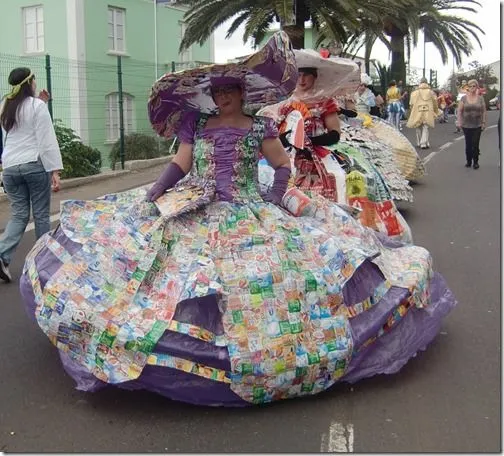 disfraces caseros hechos con papel | Trato o truco