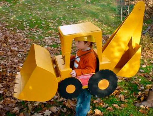 Disfraces DIY con materiales reciclados