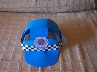 Como hacer un gorro de papel de policia - Imagui Como hacer un gorro de papel de policia - Imagui