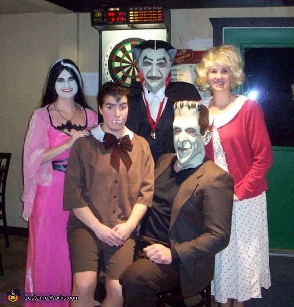 disfraces-familia-monster.jpg