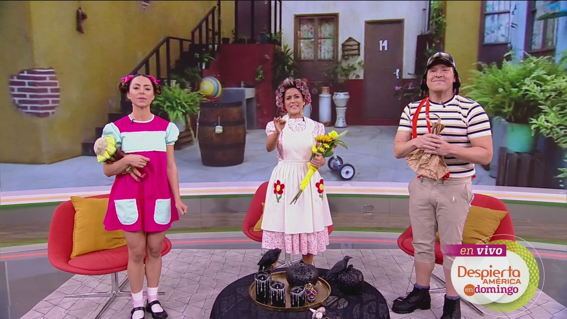 Los disfraces de Halloween de los conductores de Despierta América en Domingo | Shows Despierta América | Univision Los disfraces de Halloween de los conductores de Despierta América en Domingo | Shows Despierta América | Univision
