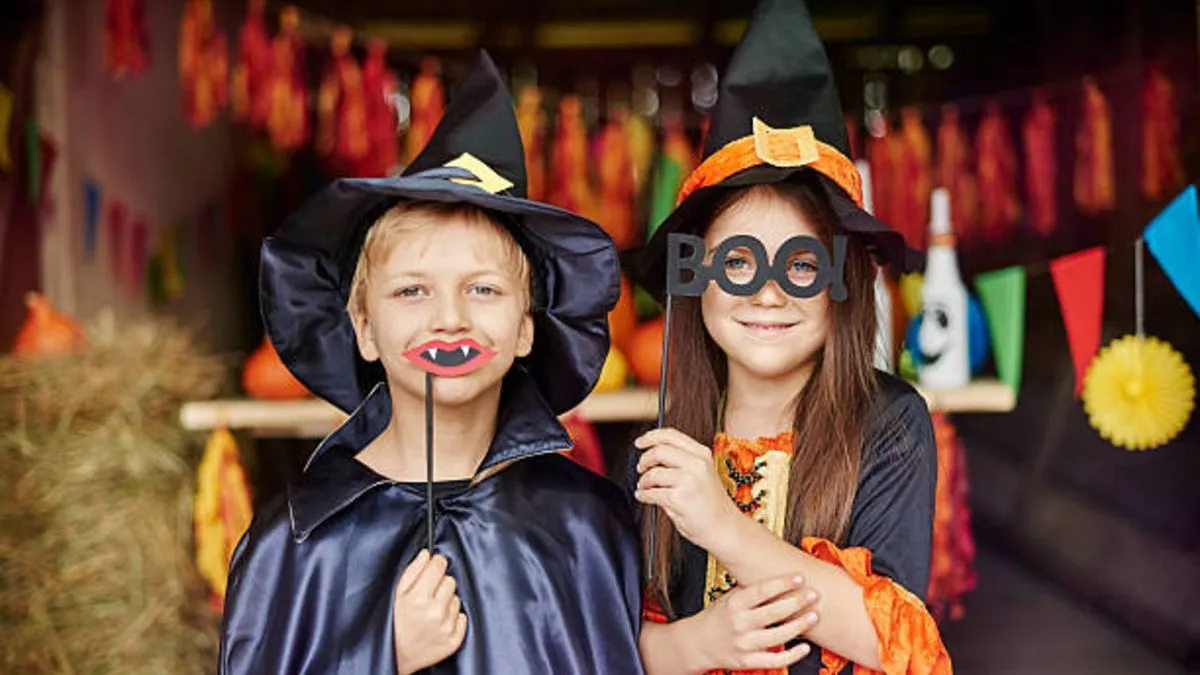 Disfraces de Halloween para niños hechos con materiales reciclados Disfraces de Halloween para niños hechos con materiales reciclados