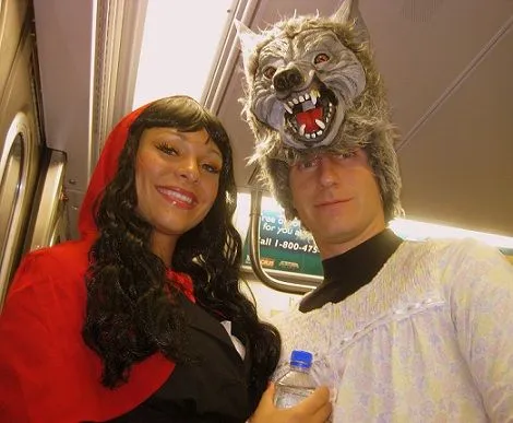 Disfraz casero caperucita y el lobo - Imagui Disfraz casero caperucita y el lobo - Imagui