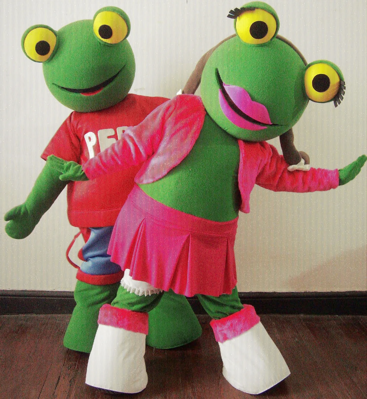 Disfraces Los Realizadores: Disfraces Sapo Pepe y Pepa Disfraces Los Realizadores: Disfraces Sapo Pepe y Pepa