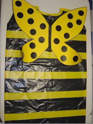 Disfraz de abeja hecho con bolsa de basura | idisfraz, ideas para ... Disfraz de abeja hecho con bolsa de basura | idisfraz, ideas para ...