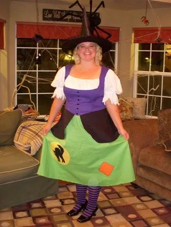 Disfraz de bruja para coser con patrones | Todo Halloween