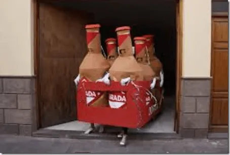 Disfraz de caja de cerveza para grupos | Todo Halloween Disfraz de caja de cerveza para grupos | Todo Halloween