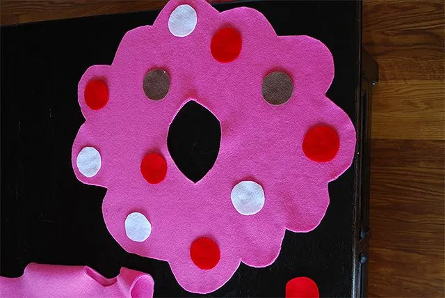 Disfraz casero de cupcake para niñas - Disfraces caseros y tiendas ... Disfraz casero de cupcake para niñas - Disfraces caseros y tiendas ...