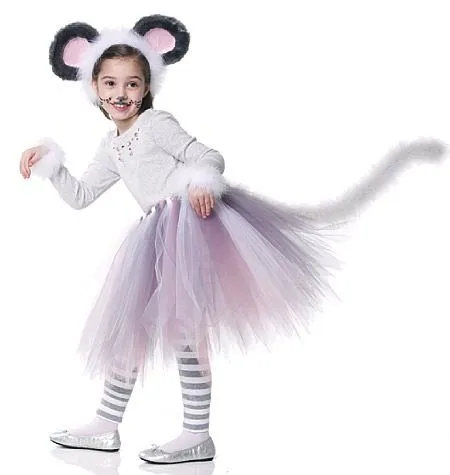 Disfraz casero de gato, de oso, de perro y de conejo para niña ... Disfraz casero de gato, de oso, de perro y de conejo para niña ...