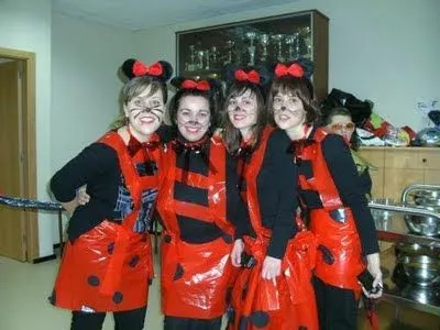 Disfraz casero de Minnie mouse | Trato o truco Disfraz casero de Minnie mouse | Trato o truco