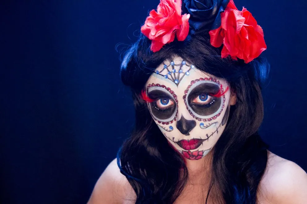 Disfraz de Catrina: la muerte sienta taaan bien que no te resistirás Disfraz de Catrina: la muerte sienta taaan bien que no te resistirás